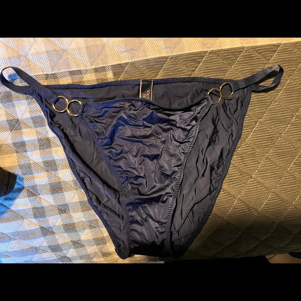 Vs silky Victoria’s Secret sexy string panties 2 pair